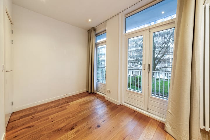 Foto 8 van Orteliusstraat 229-1