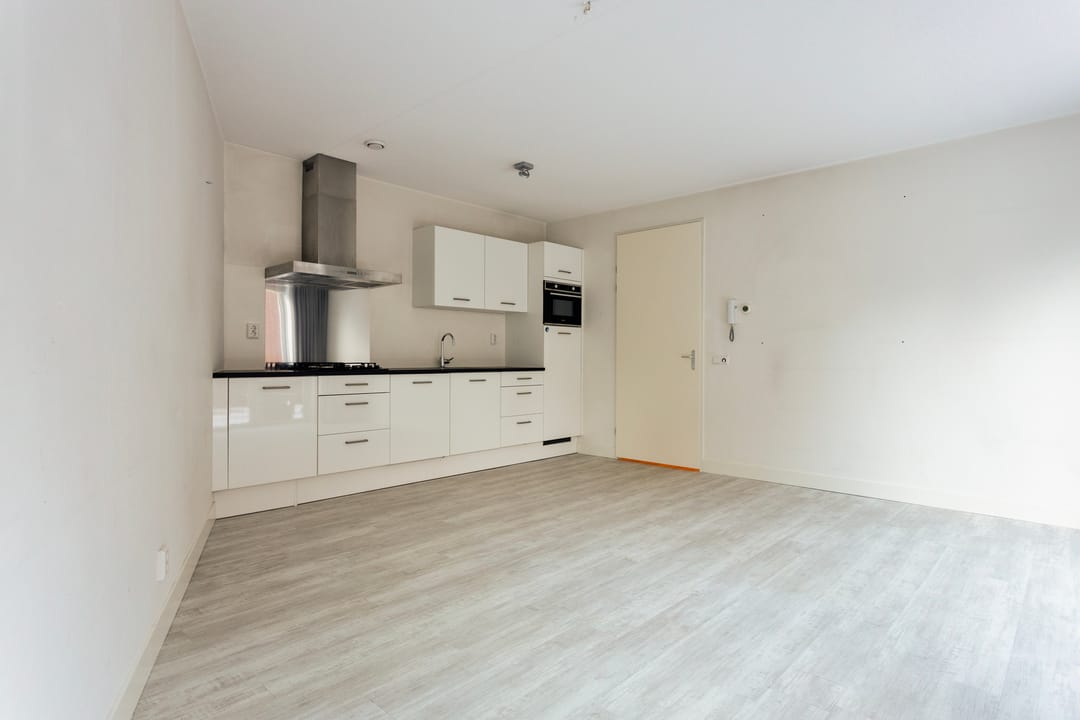 Photo 17 of Kleine Dorpsstraat 4-B