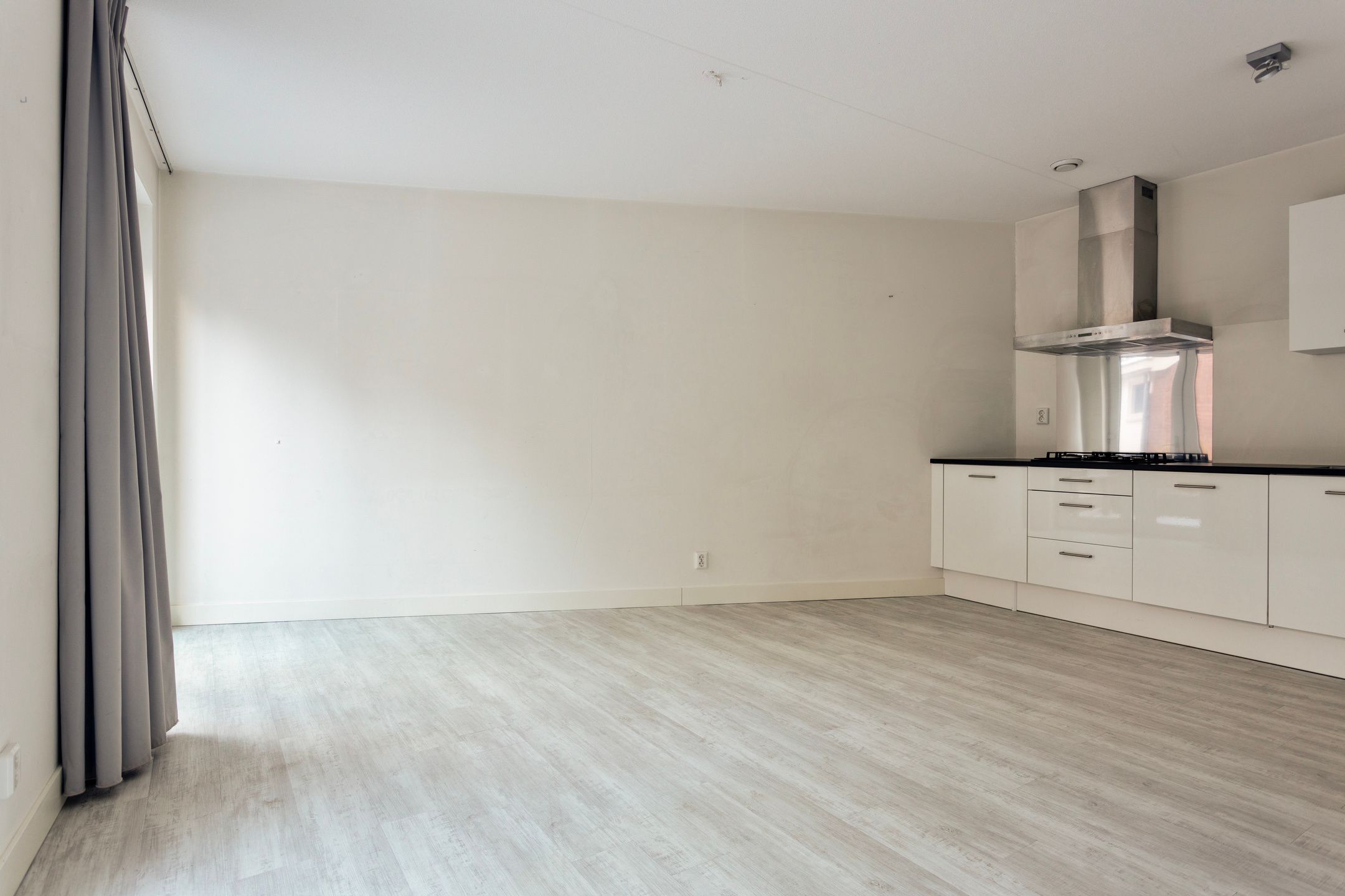 Photo 6 of Kleine Dorpsstraat 4-B