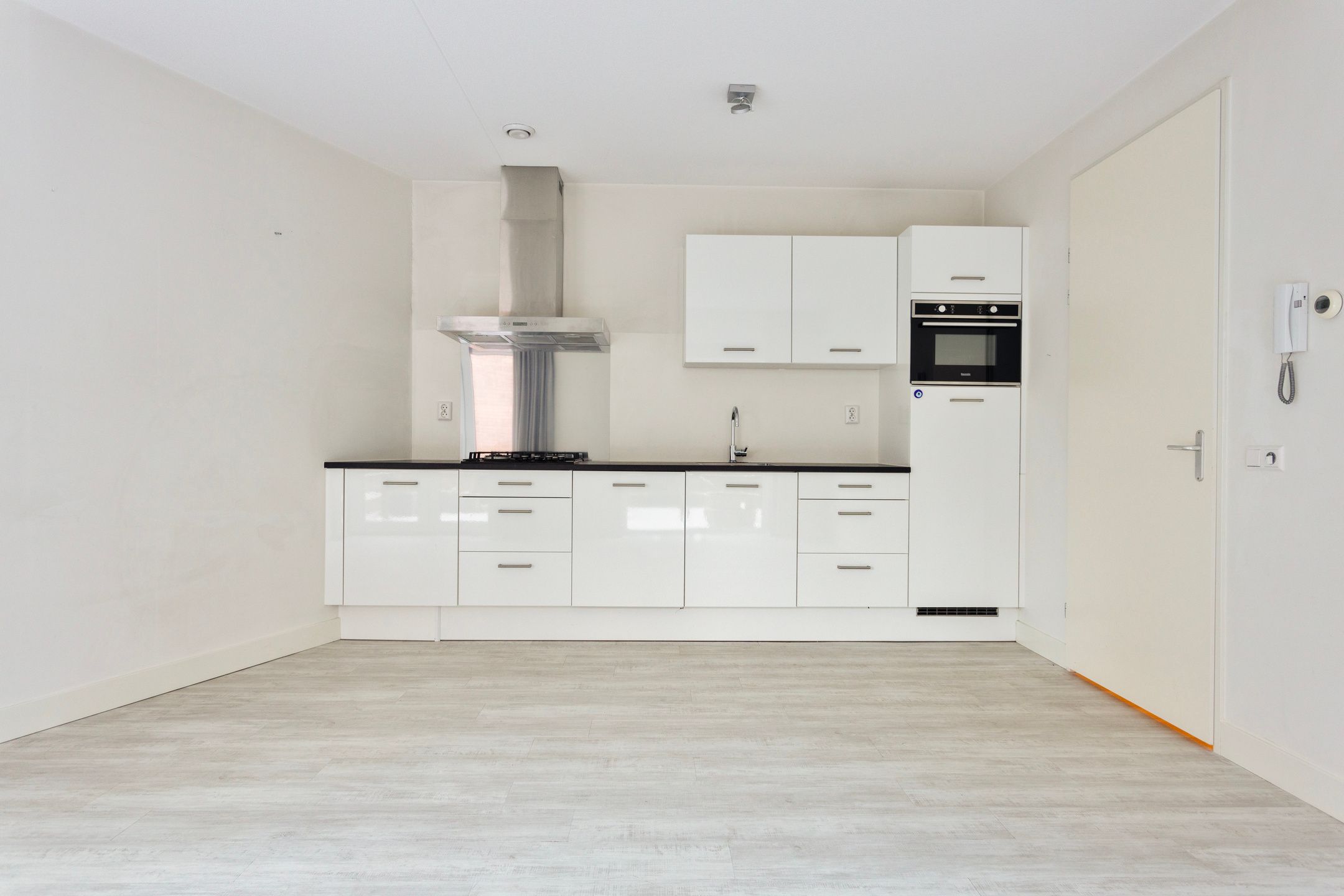 Photo 18 of Kleine Dorpsstraat 4-B