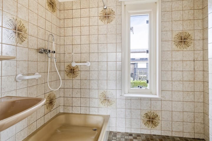 Foto 18 van Adrianalaan 226