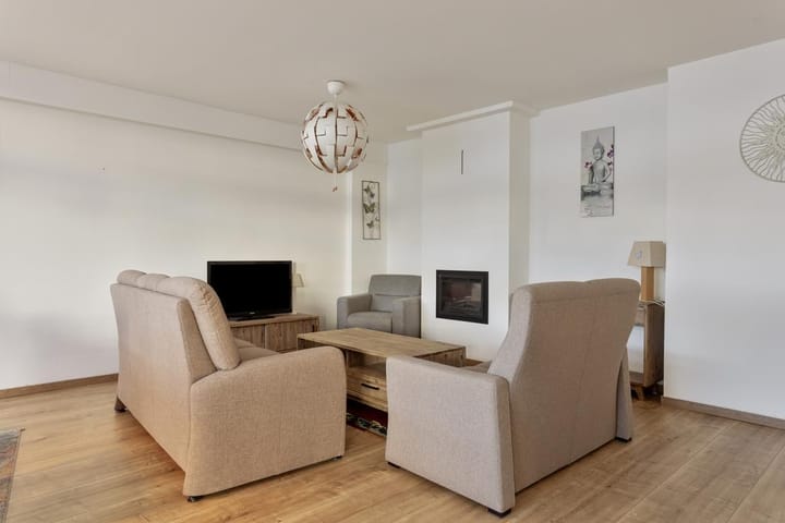 Foto 15 van Stadhuisplein 351