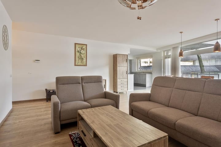 Foto 7 van Stadhuisplein 351