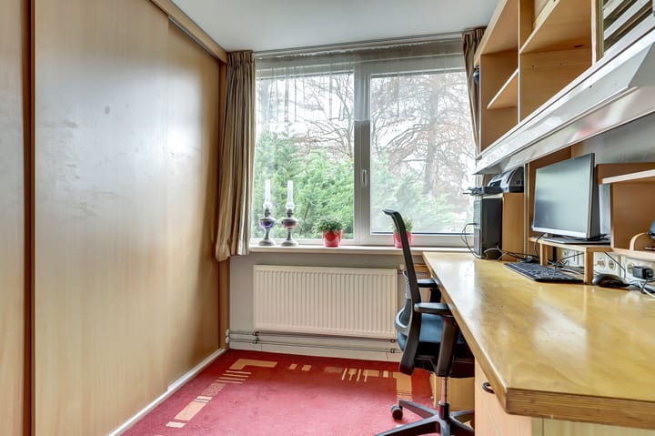 Foto 28 van Bristolroodstraat 14