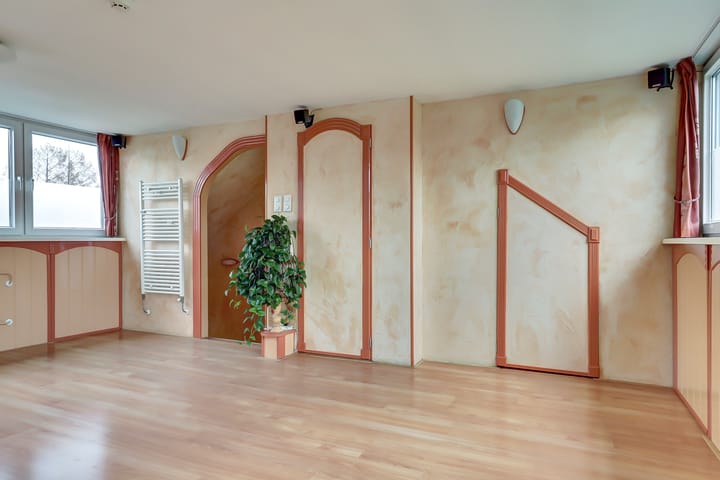 Foto 32 van Bristolroodstraat 14