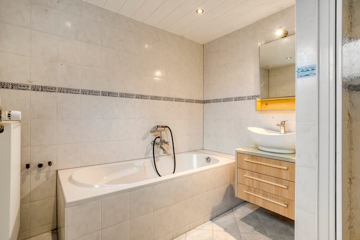 Foto 11 van Rozenstraat 6