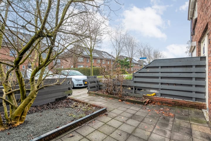 Photo 2 of Rozenstraat 6