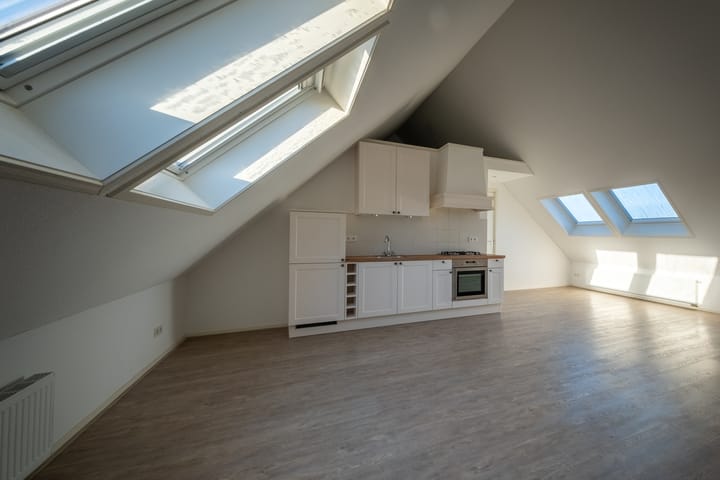 Foto 12 van Dorpsstraat 22-F3