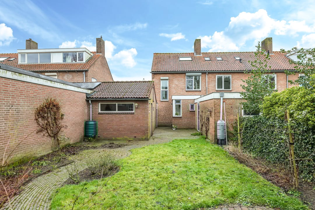 Photo 2 of Hoofdstraat 76