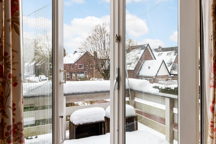 Photo 43 of Jachtlaan 215