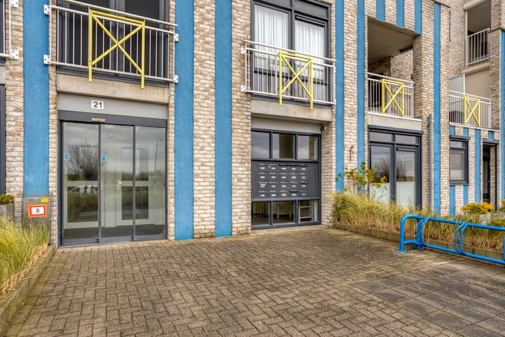 Photo 2 of Port Scaldis 21-012