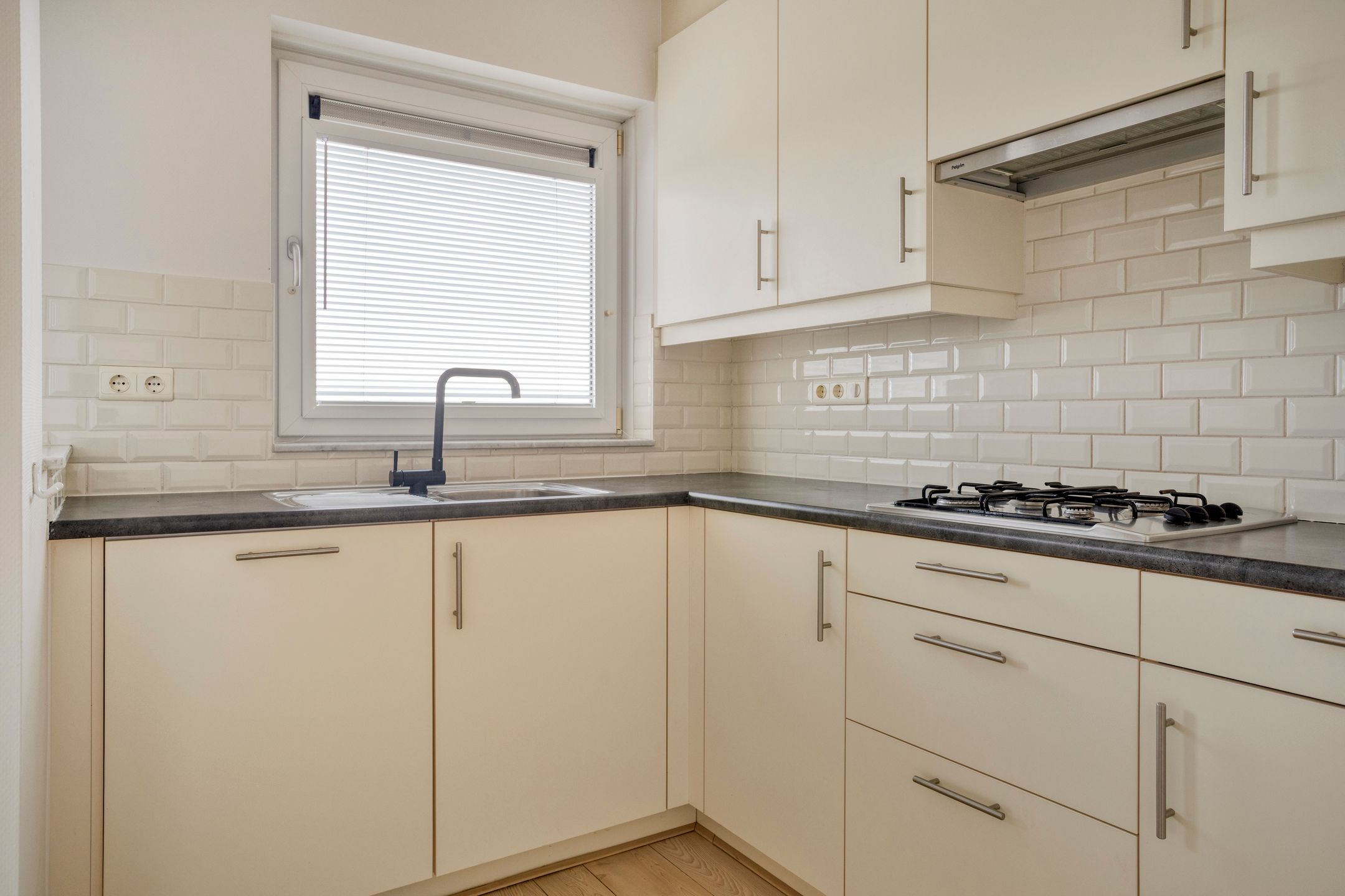 Foto 12 van Port Scaldis 21-012