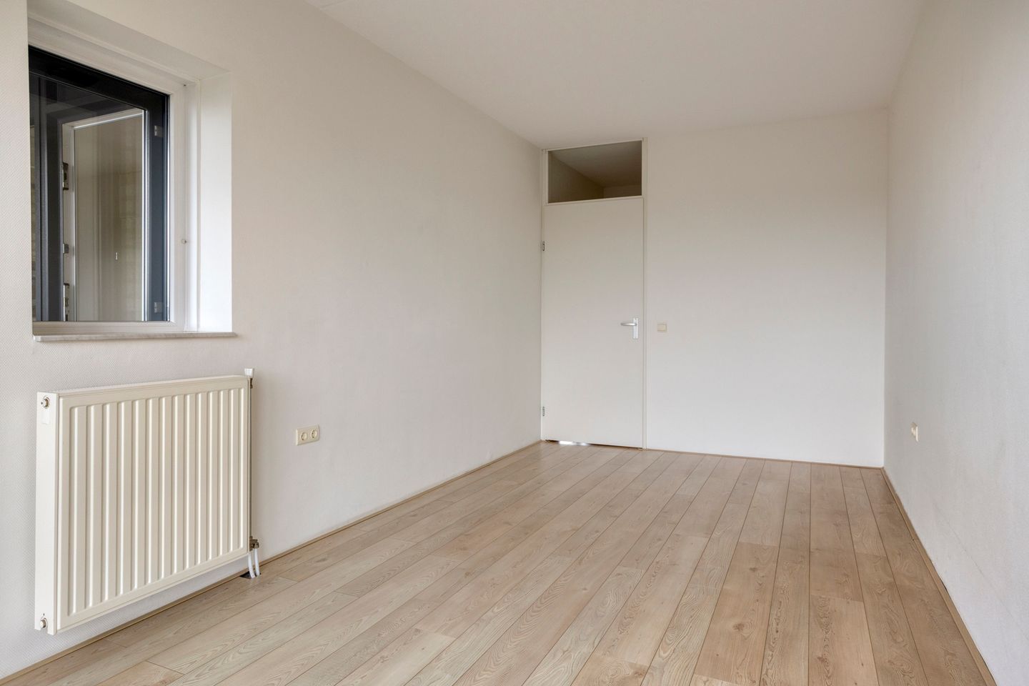 Foto 20 van Port Scaldis 21-012