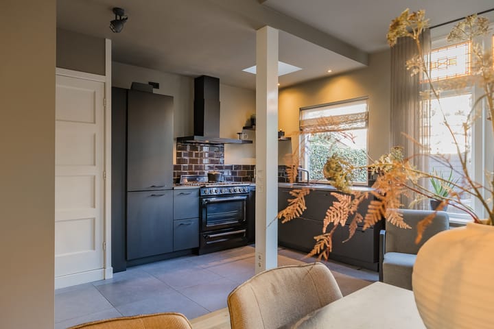 Foto 19 van Veldhorststraat 21