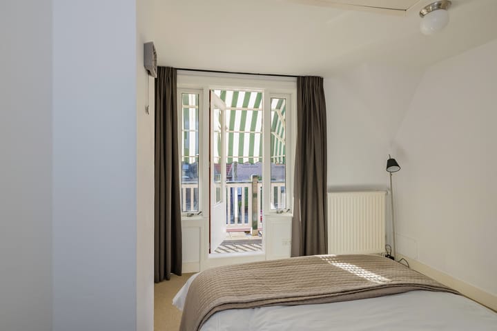 Foto 24 van Veldhorststraat 21