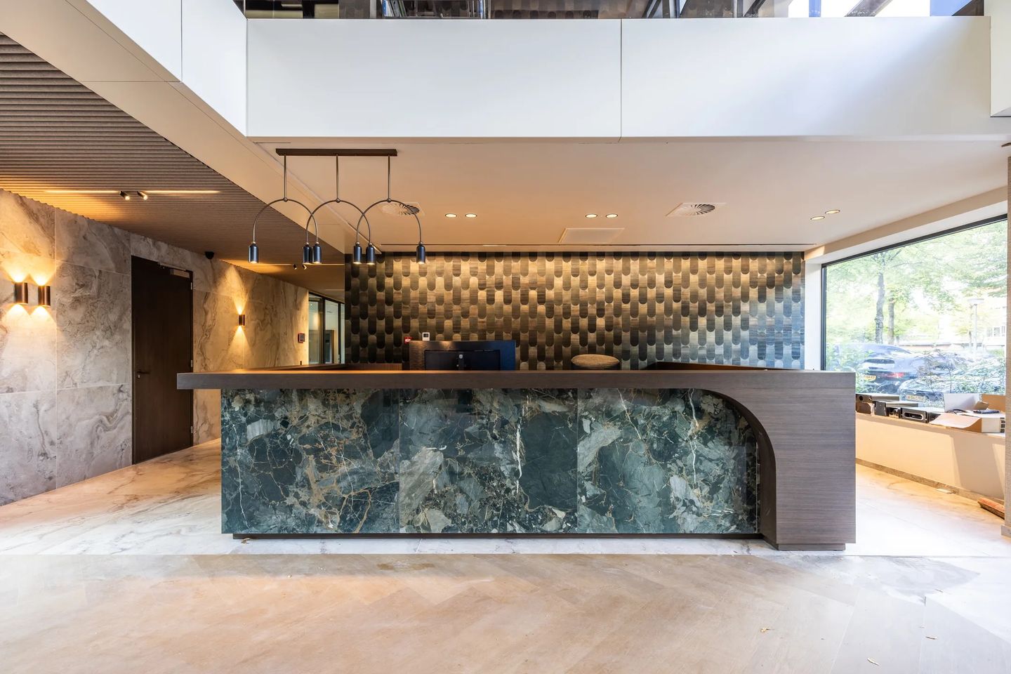 Bekijk foto 2 van Zwaansvliet 1-3