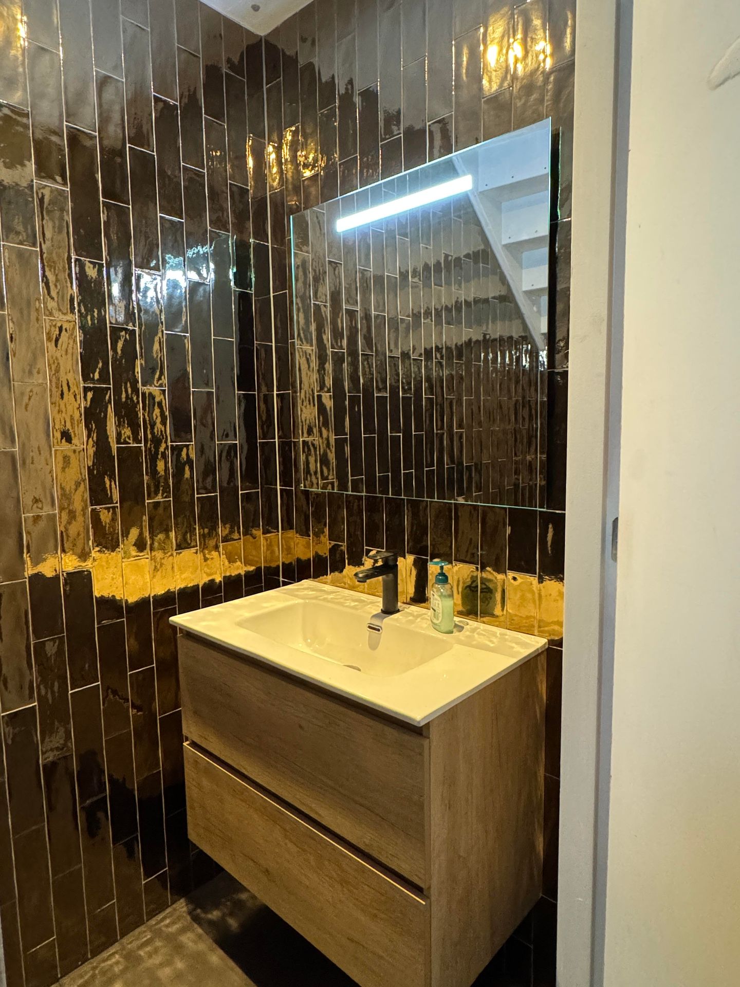 View photo 5 of Lorrie 31