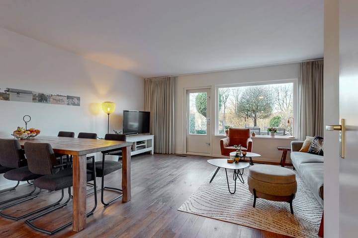 Photo 2 of Vendelier 2