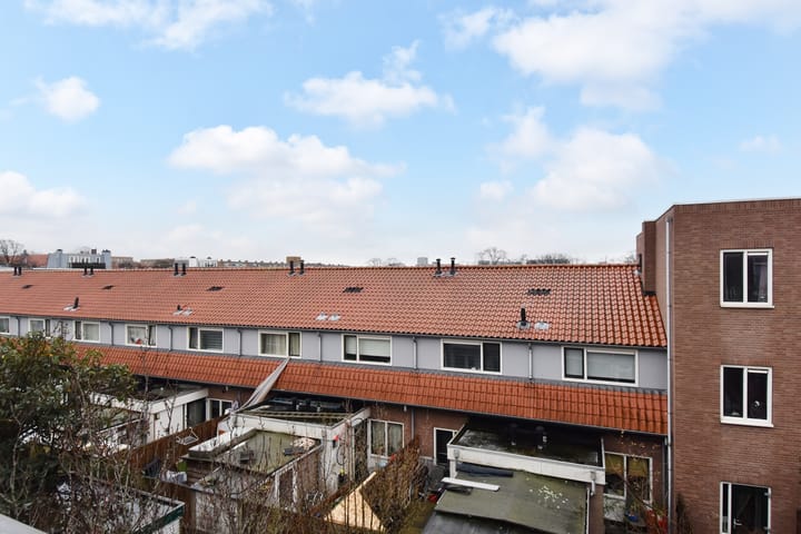 Photo 13 of Zuiderparklaan 59