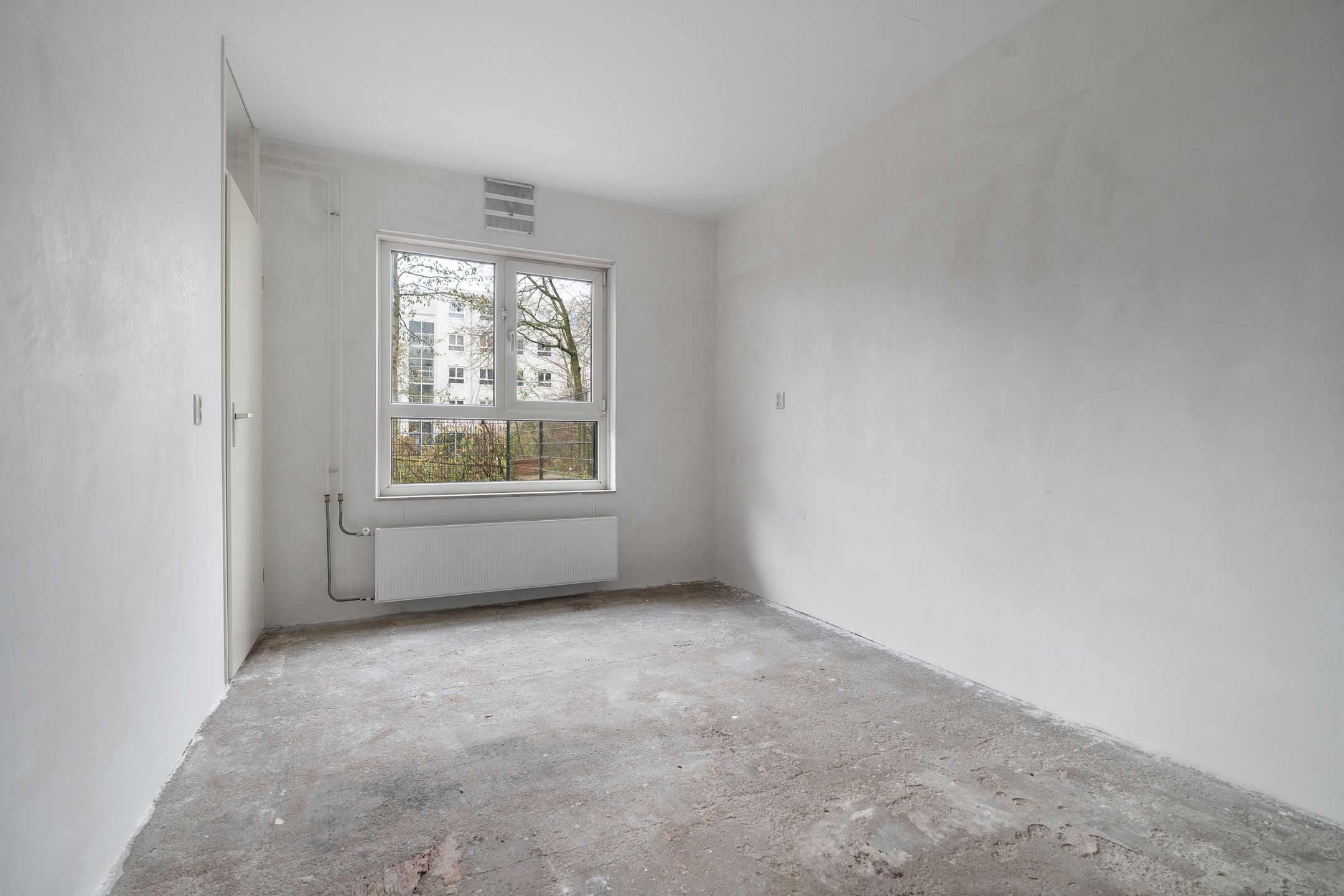 Photo 9 of Dantestraat 146