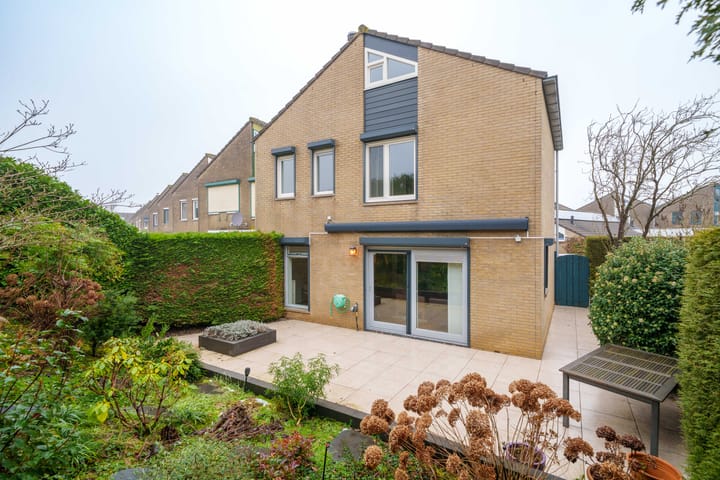 Foto 32 van Von Weberstraat 20