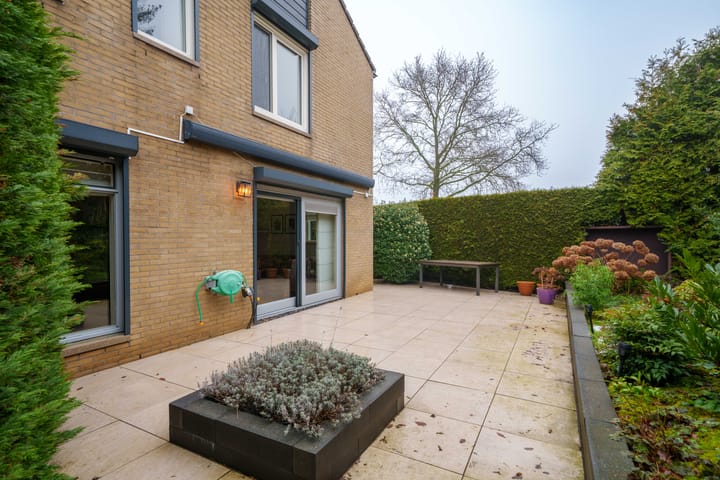 Foto 30 van Von Weberstraat 20