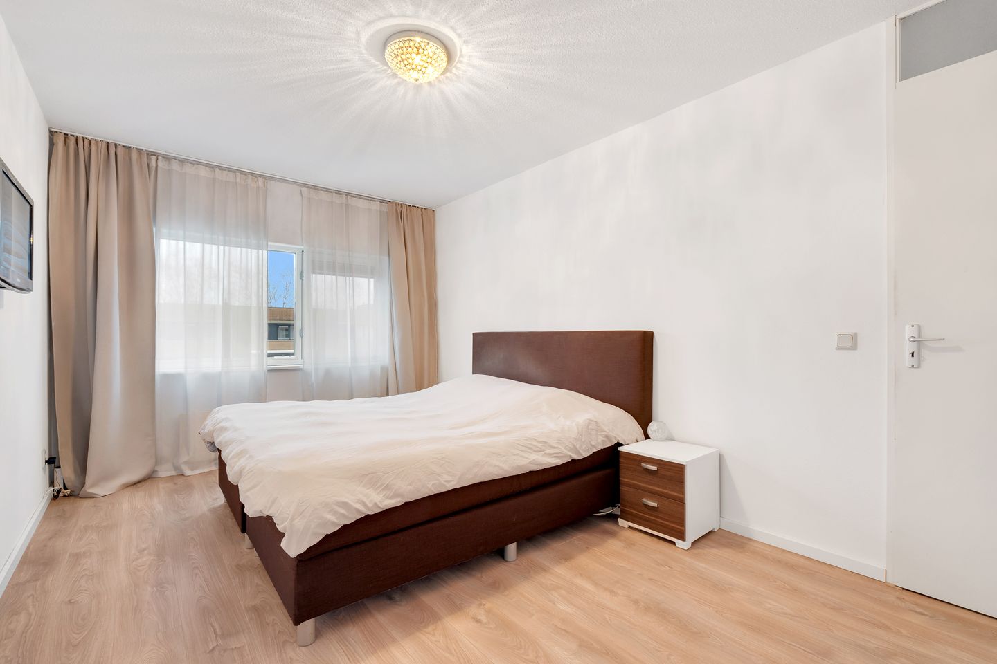 Foto 14 van Zwaardvegerstraat 19