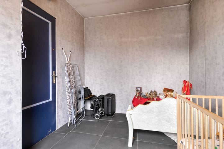 Photo 15 of Krabbendijkestraat 382