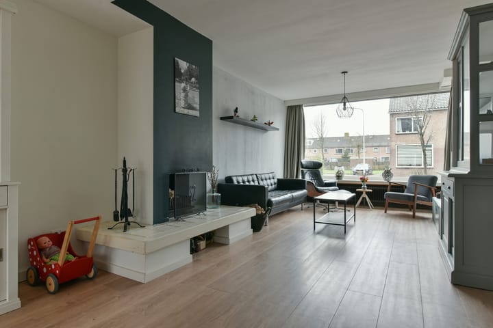 Photo 2 of Slauerhofflaan 29