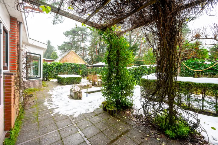 Foto 36 van Graaf Janlaan 27