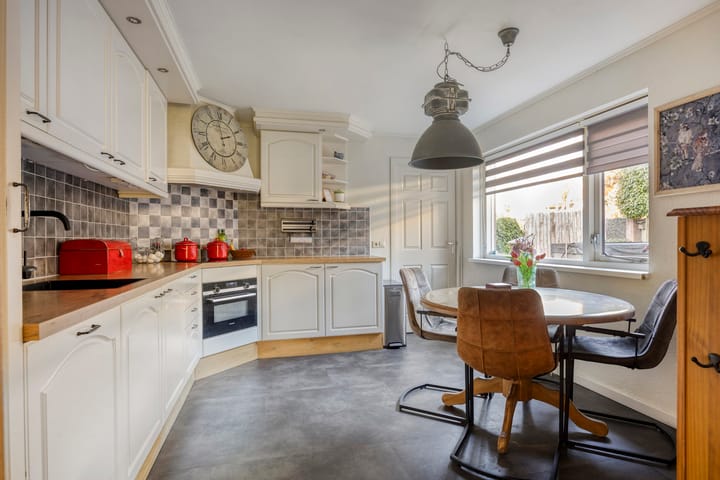 Foto 12 van Jan Th. Tooroplaan 52