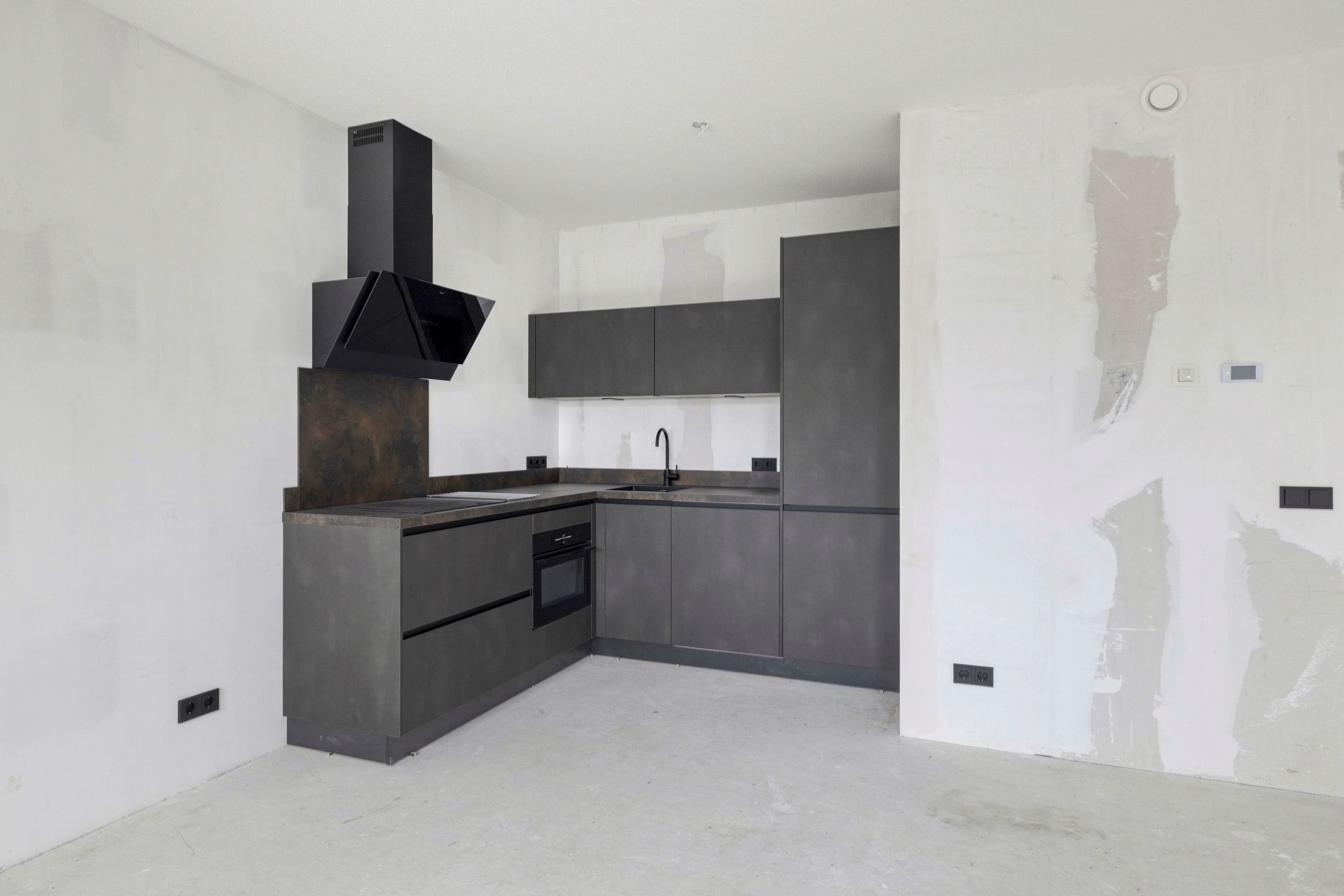 Photo 9 of Raadhuisplein 5-F