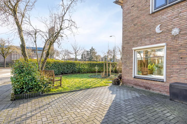 Foto 39 van Jan Th. Tooroplaan 52