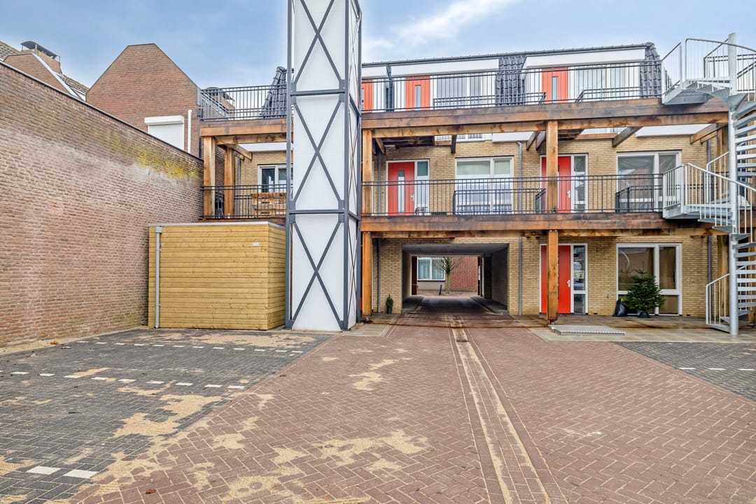 Photo 22 of Raadhuisplein 5-F