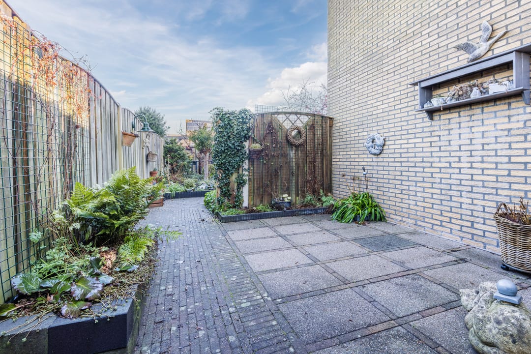 Foto 28 van Dibbetzplantsoen 50