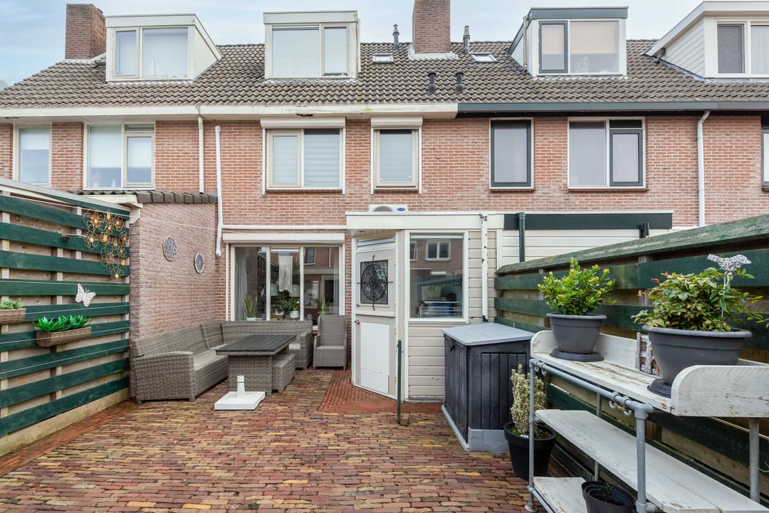 Photo 37 of Burg. Warnerslaan 17