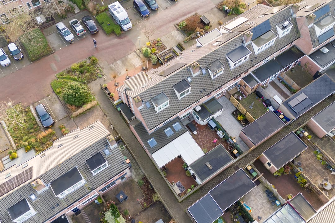 Photo 38 of Burg. Warnerslaan 17