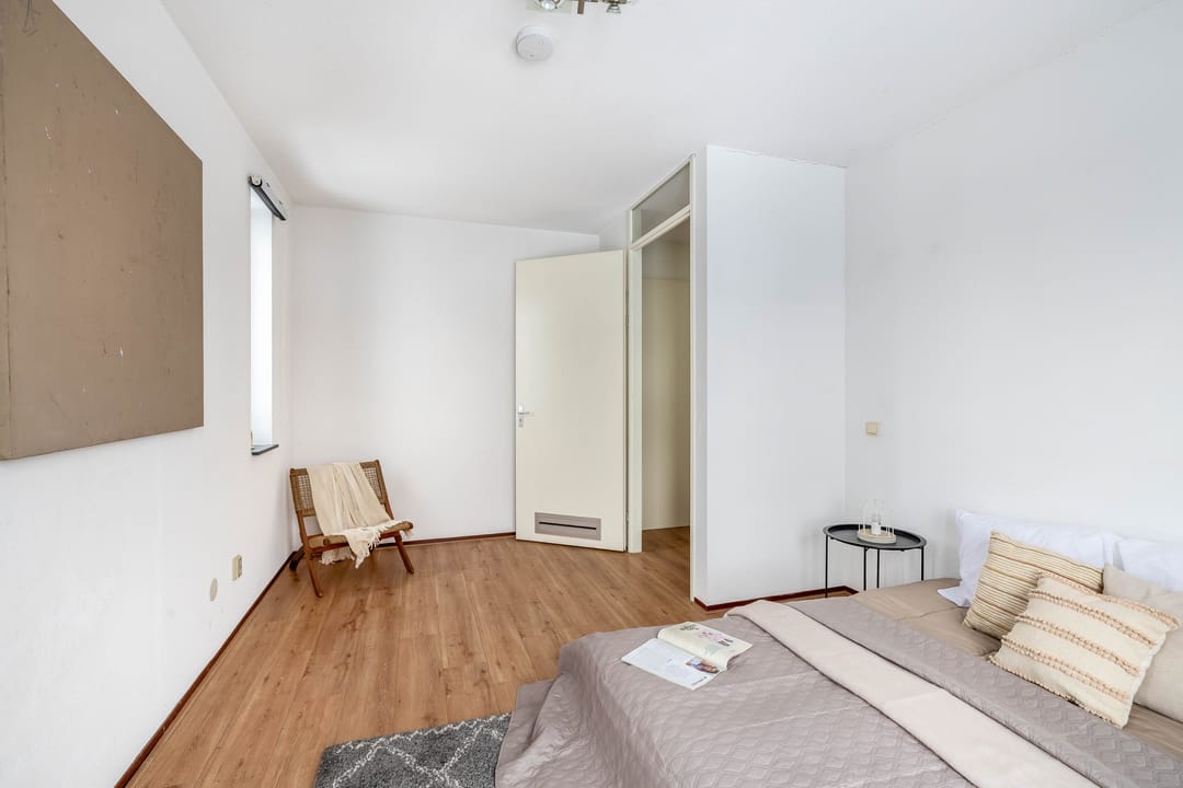 Photo 22 of Emanzana 3