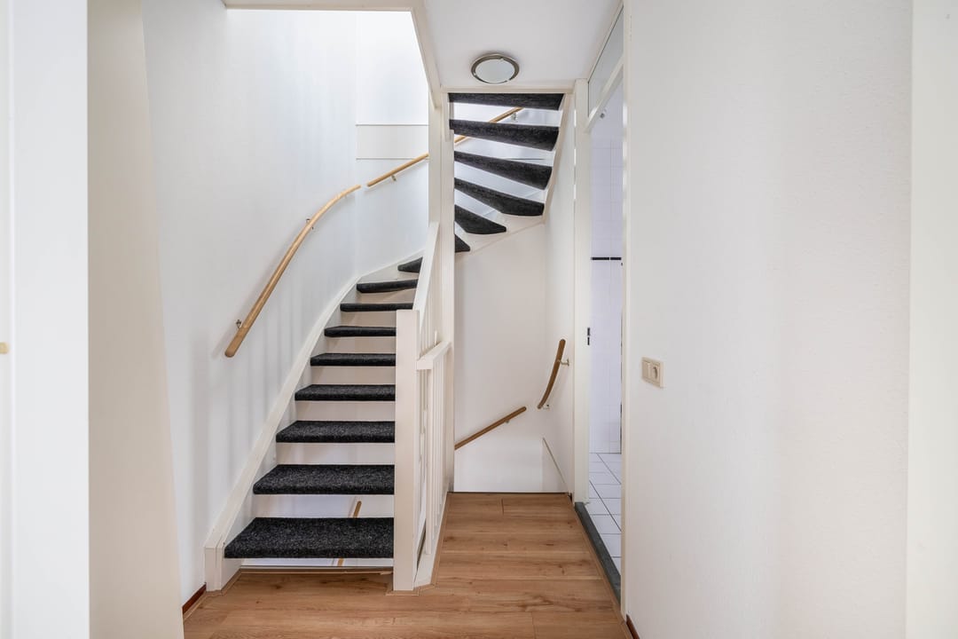 Photo 28 of Emanzana 3