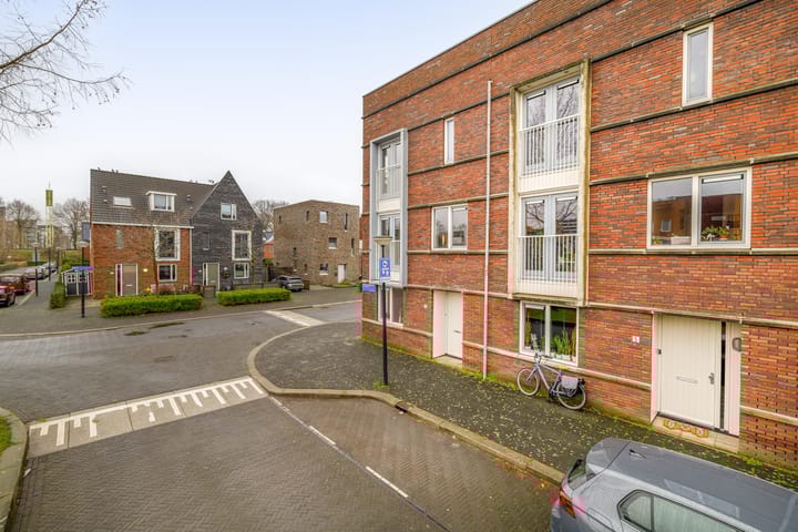 Foto 35 van Emanzana 3