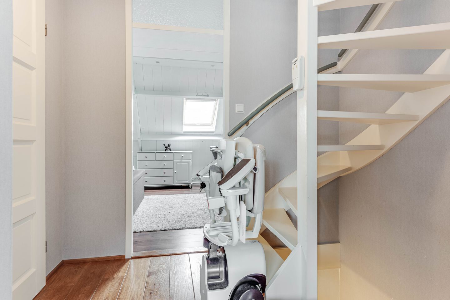 Photo 29 of Burg. Warnerslaan 17