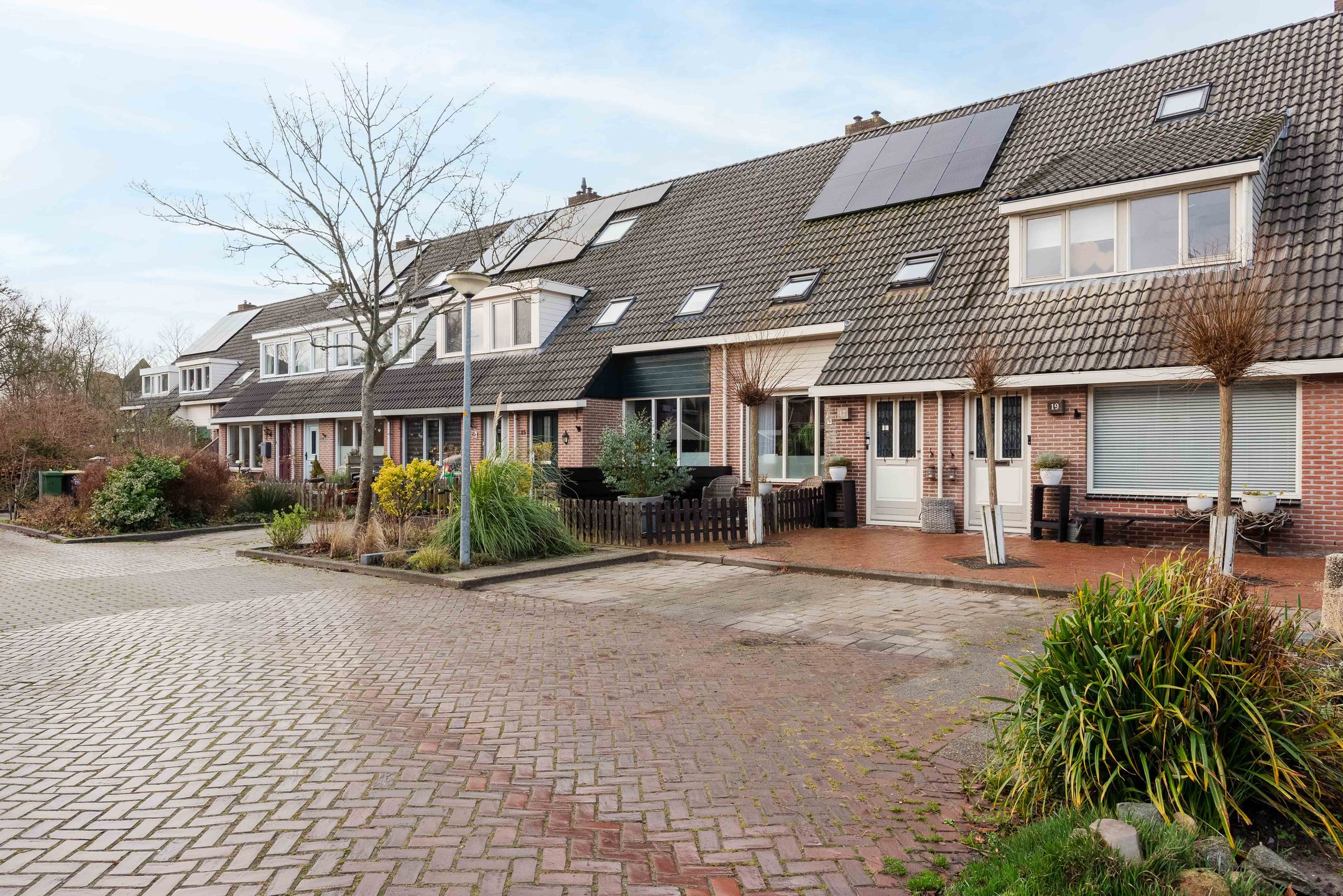 Photo 45 of Burg. Warnerslaan 17