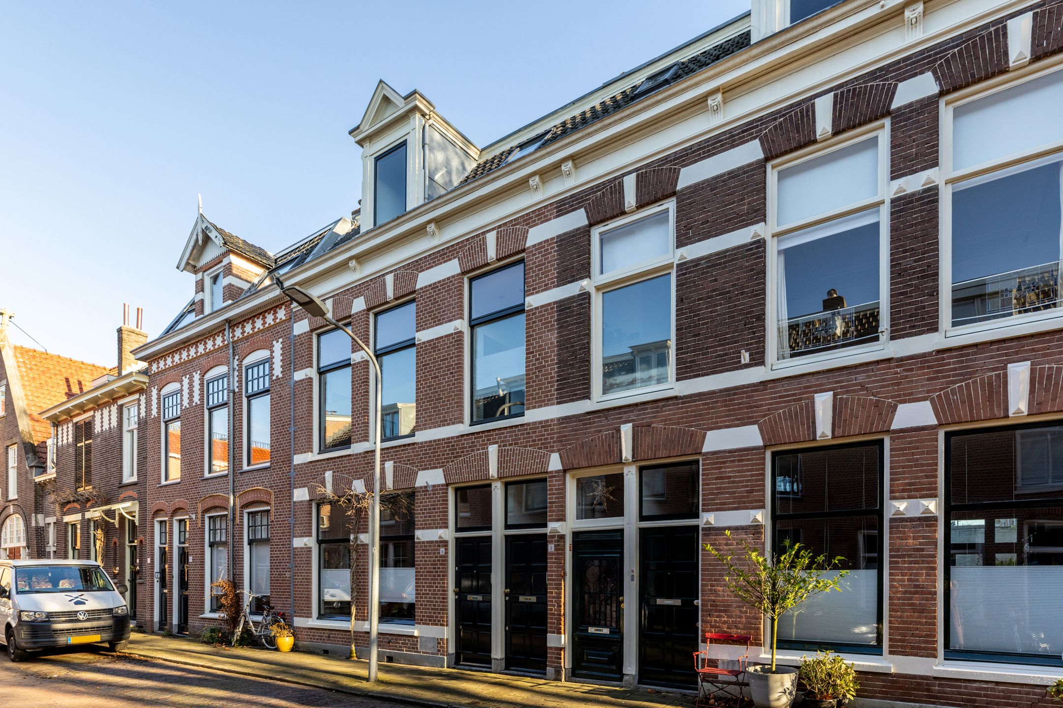Buying a house in The Netherlands., Voorhelmstraat 9-RD