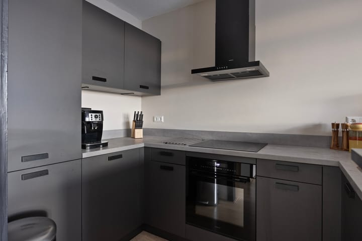 Photo 4 of Rietzangerstraat 83