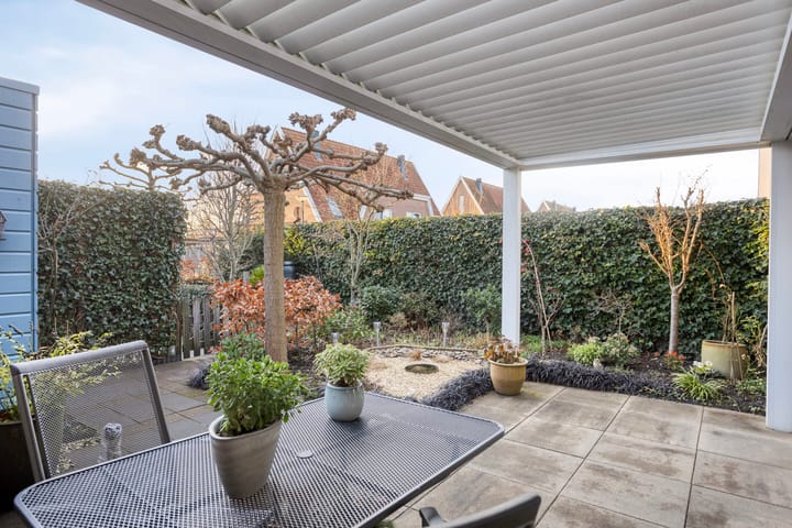 Foto 5 van Neeltje Lokerseland 14