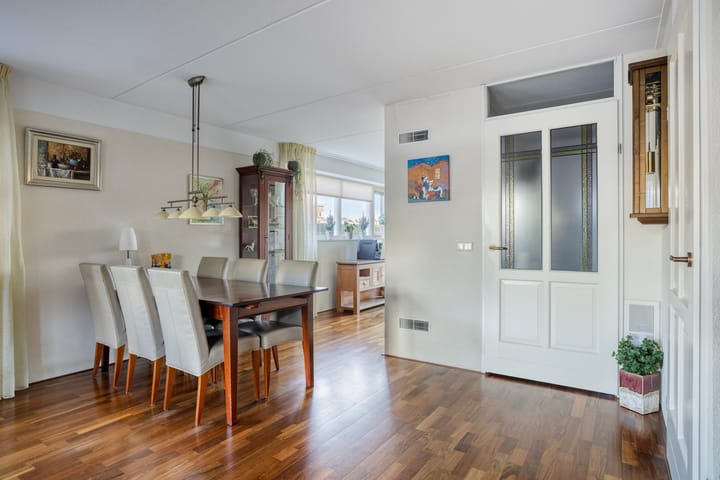 Foto 20 van Neeltje Lokerseland 14