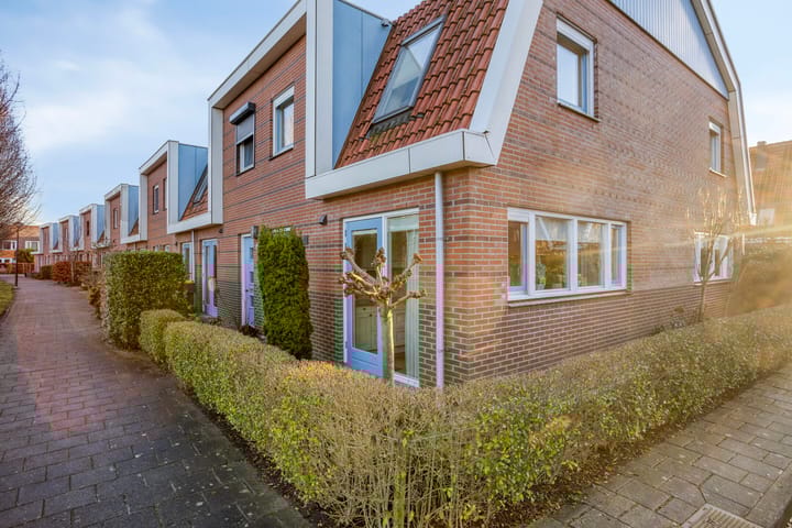 Foto 9 van Neeltje Lokerseland 14