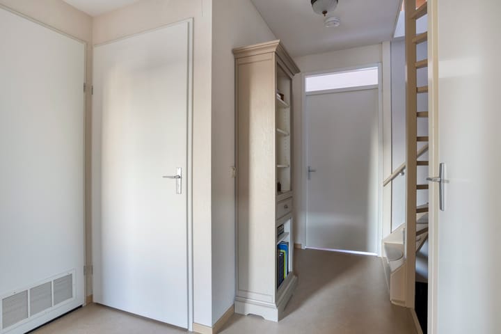 Foto 28 van Neeltje Lokerseland 14