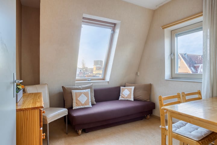 Foto 36 van Neeltje Lokerseland 14