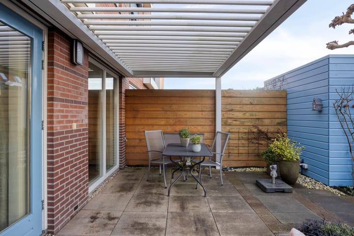 Foto 45 van Neeltje Lokerseland 14